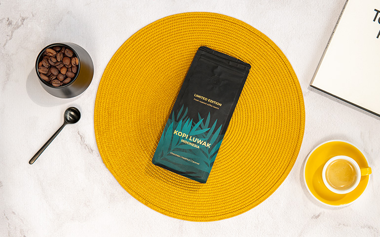 Coffee beans “Indonesia Kopi Luwak” 